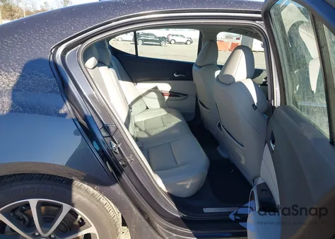 2016 Acura Tlx V6 z USA, uszkodzony, nr VIN 19UUB2F30GA003396